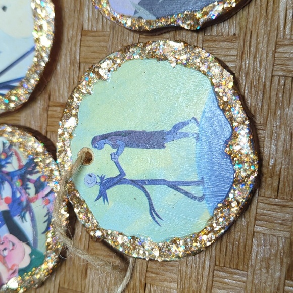 Nightmare before Christmas ornament set - Picture 5 of 7